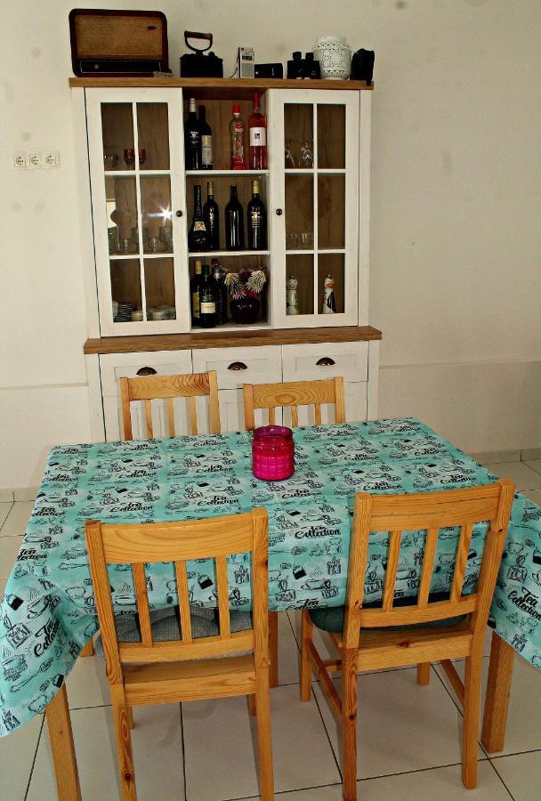 Bed and Breakfast Yosefsfeld Kutjevo Экстерьер фото