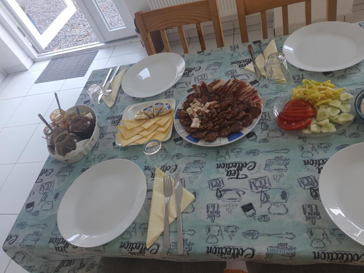 Bed and Breakfast Yosefsfeld Kutjevo Экстерьер фото